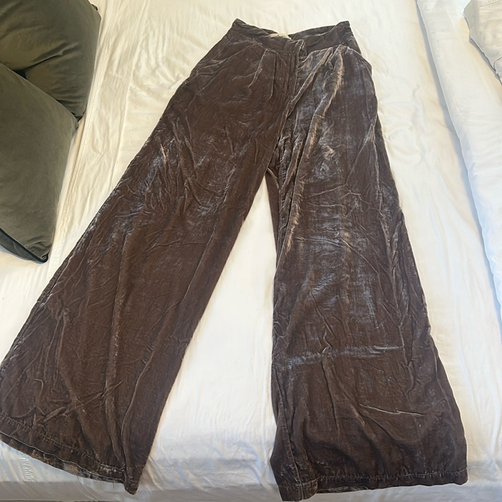 Wide leg crushed velvet pant